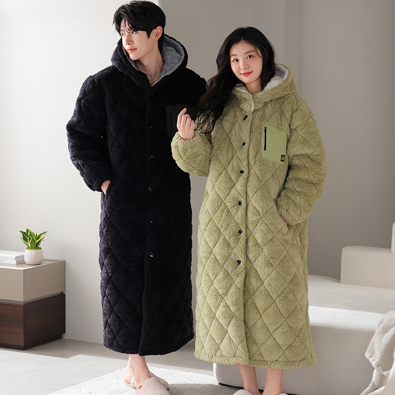 Winter Clothing Layers - Зимний пижамный комплект с капюшоном для